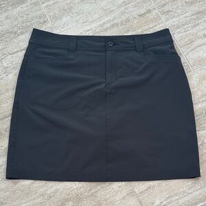 Eddie Bauer Women's Grey Mini Skirt size 6